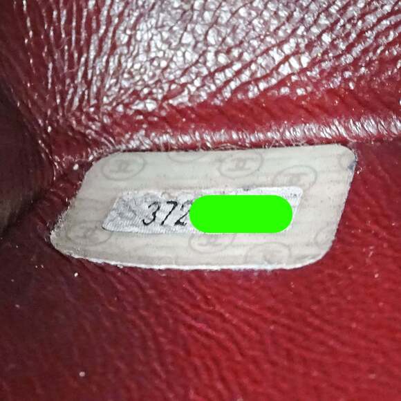 Chanel Mini Matelasse Women's Shoulder Bag in Black Lambskin with Gold Hardwa... - Picture 7 of 15